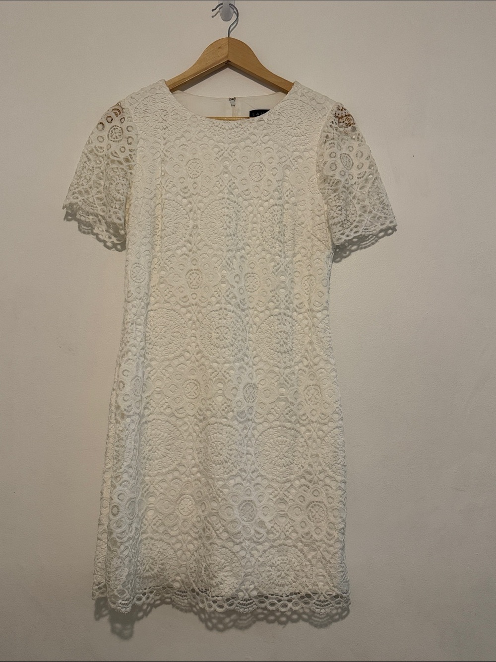 Laundry By Shelli Segal White Crochet Lace Shift Dress 2P Petite